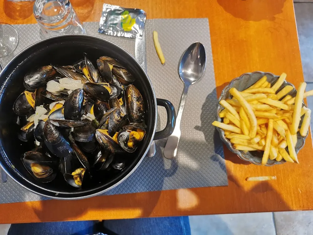 Moules Marinières Frites